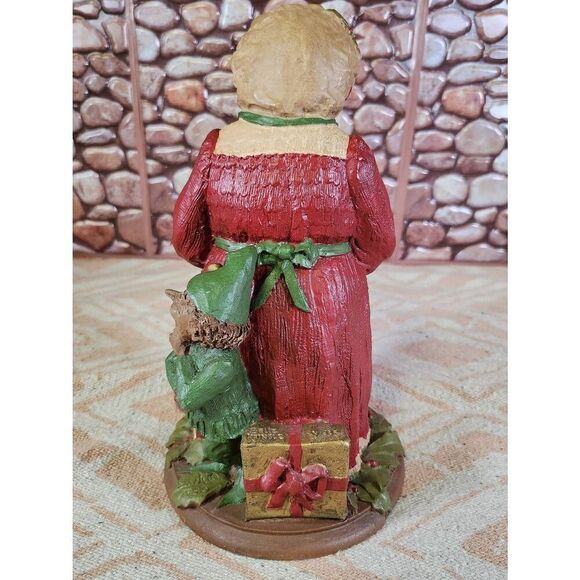 Tom Clark Belle Kringle Mrs. Claus Figurine Gnome 1983 - Picture 3 of 7
